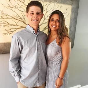 Meet your Posher, Mia